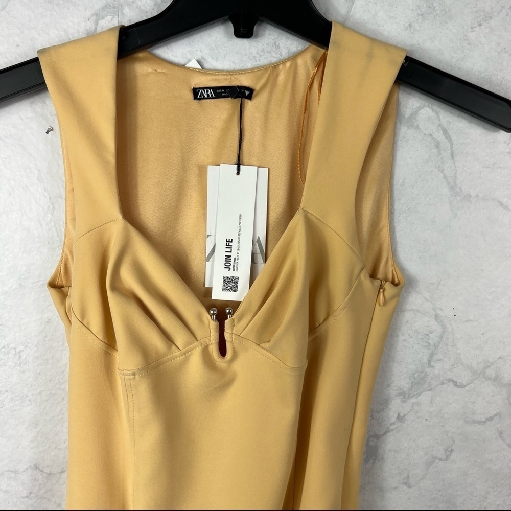 [Zara] Yellow Plunge Bodysuit - Picture 6 of 7